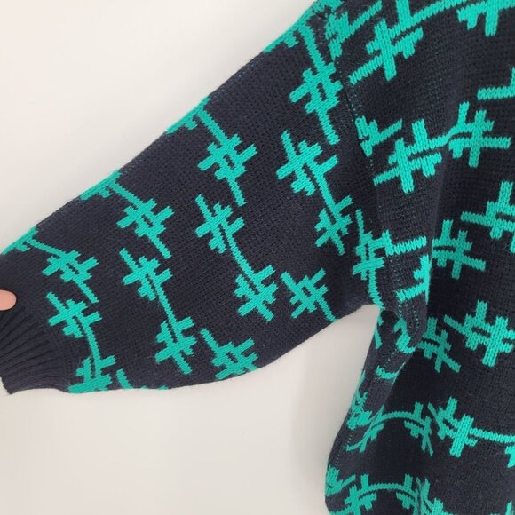 Little Lisa kids size large black green boxy pullover sweater made in Italy - Picture 2 of 7